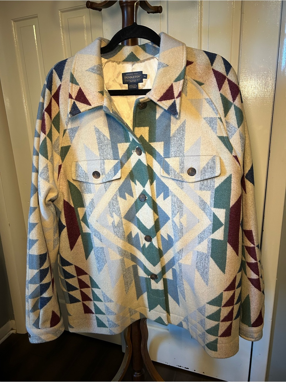 Pendleton Leanne Jaquard 100% Virgin Wool Button-Up Smith Rock Pattern Lined